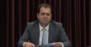 berisha-takim-me-aleatet-e-federates-se-opozites/-bylykbashi:-hapim-‘siparin’-per-nje-diskutim-me-te-plote