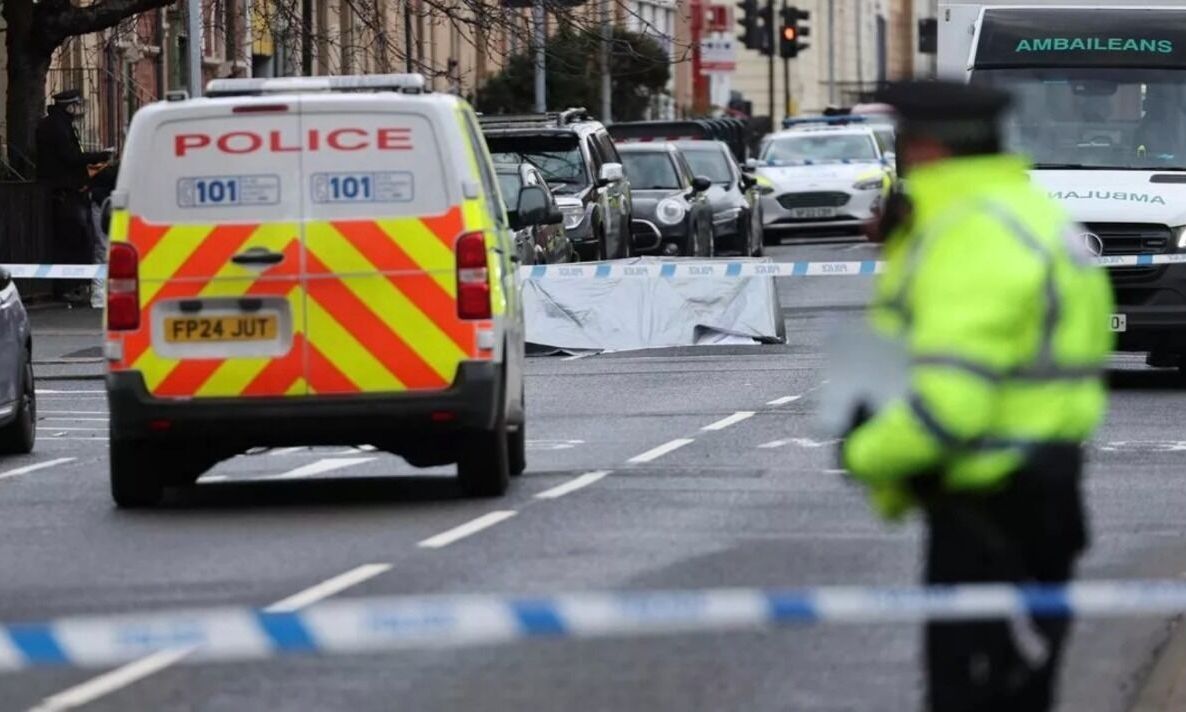 ngjarje-misterioze-ne-glasgow/-1-i-vdekur-dhe-3-te-plagosur-gjenden-ne-nje-apartament