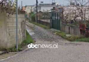 nga-“keneta”,-ne-bulqize/-familja-e-15-vjecarit-qe-u-vra-me-thike-kthehet-ne-vendlindje