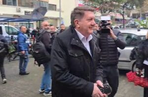 video/-gazetari-i-njohur-nga-kosova,-milaim-zeka-paraqitet-ne-spak