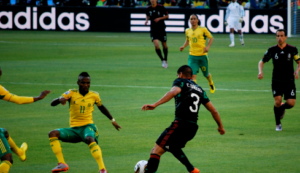 ndeshja-e-pare-e-boterorit,-skuadrat-perballen-ashtu-si-ne-vitin-2010