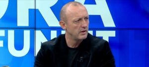 “joni-keta,-i-duhuri-per-bkh-ne”/-ish-prokurori:-edhe-nese-i-mbaron-mandati-dumanit,-puna-e-spak-do-te-vazhdoje!