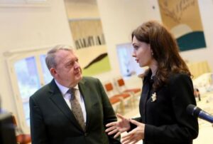 belgjika-dhe-danimarka-hapin-ambasada-ne-tirane,-spiropali-mesazh-dy-homologeve:-vendimi-ne-nje-moment-kyc-per-shqiperine-mbi-progresin-drejt-integrimit-ne-be