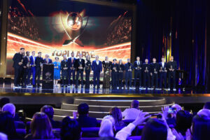 mbremja-gala-“topi-i-arte-2025”,-zbulohen-detaje-te-tjera.-nga-prezantuesit,-ora-dhe-ekrani-ku-do-te-shfaqet