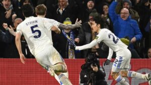 nje-pjese-e-dyte-e-cmendur,-liverpool-it-i-iken-fitorja-nga-duart-ne-frymen-e-fundit-(video)