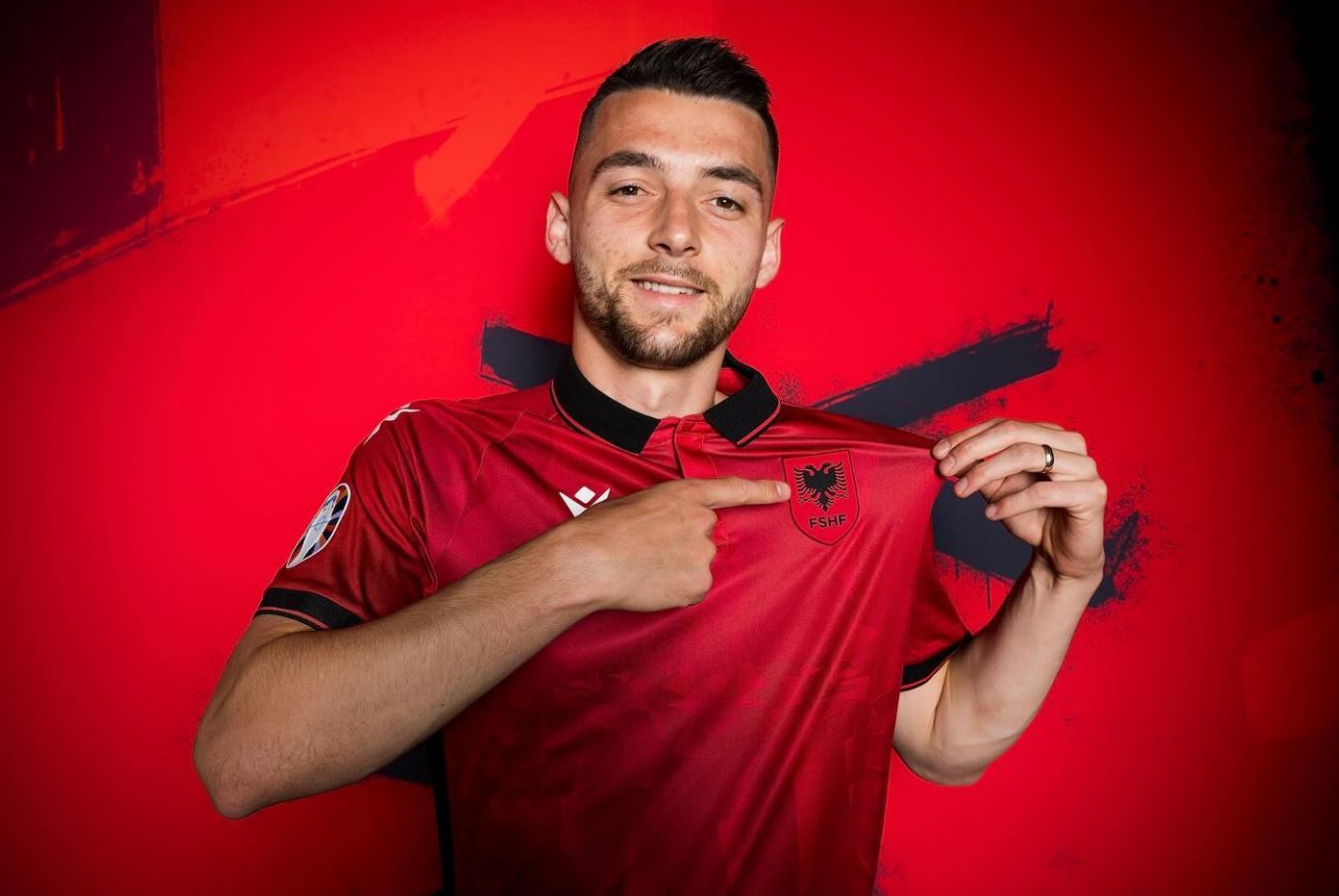 hoxha-serish-hero-ne-derbi/-futbollisti-kuqezi-barazon-ne-frymen-e-fundit-ne-ligen-kroate