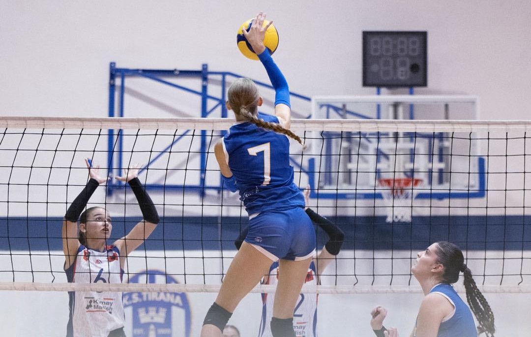 liga-gjergj-kastrioti/-tirana-e-pogradeci-fitojne-ne-grupin-a,-zhgenjejne-skenderbeu-dhe-dinamo-ne-grupin-b