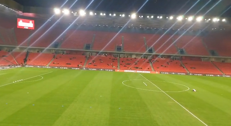 video/-tribunat-e-boshatisura,-shikoni-pamjet-brenda-“air-albania”-ne-prag-te-derbit-tirana-partizani