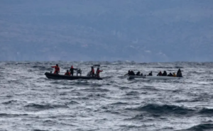 fundoset-varka-me-emigrante/-greqi,-18-te-vdekur,-vijon-operacioni-i-kerkim-shpetimit