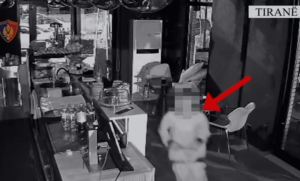 kryente-vjedhje-ne-tirane/-pranga-21-vjecarit,-ne-skeme-edhe-nje-i-mitur