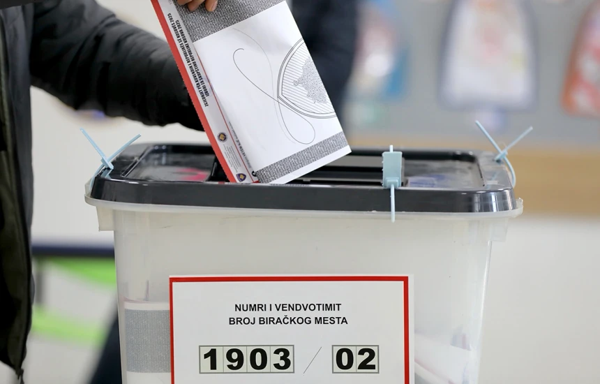 kosove/-partite-publikojne-listat,-kush-u-perfshi-dhe-kush-mbeti-jashte