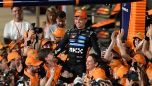 formula-1/-lando-norris-“mbreti”-i-ri:-e-kisha-enderruar-kete-moment,-falenderoj-max-dhe-oscar-piastrin