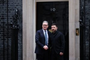 zelensky-mberrin-ne-britani-para-takimit-me-lideret-e-e3