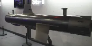 drone-nenujore-ultramoderne-dhe-inteligjence-artificiale,-britania-i-pergjigjet-kercenimit-rus