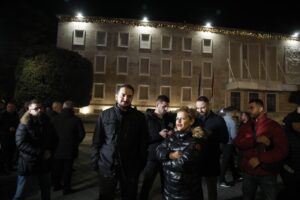 video/-opozita-organizon-protesten-e-radhes,-i-pranishem-dhe-ervin-salianji