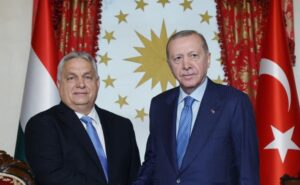 orban:-turqia-do-te-jete-garantues-per-furnizimin-e-hungarise-me-gaz-rus