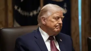 trump-kercenon-meksiken-me-tarifa-shtese-prej-5%-per-shkak-te-mosmarreveshjes-per-ujin