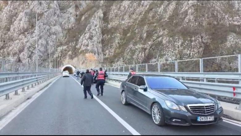 u-hodh-nga-ura-ne-rrugen-e-arbrit/-viktima-nje-39-vjecar,-nipi-i-nehat-kulles