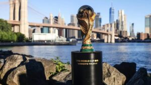 boterori-me-i-shtrenjte-ne-histori,-anglezet-denoncojne-cmimin-e-biletave