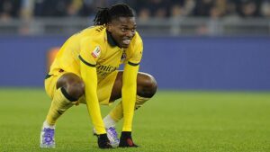 leao-shqeteson-allegri-n,-portugezi-del-nga-fusha-i-demtuar,-ne-pritje-te-ekzaminimeve