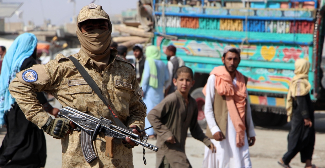 talebanet-pakistaneze-sulmojne-piken-e-kontrollit-ne-veri-te-pakistanit,-humbin-jeten-6-efektive