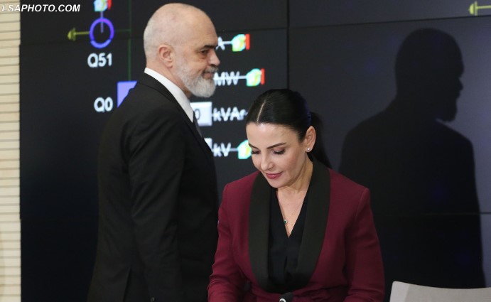 “deklaratat,-presion-ndaj-gjyqesorit”,-rama-i-pergjigjet-shoqates-se-gjyqtareve-per-‘ballukun’:-gaboni-nese-mendoni-se-do-te-mbyll-gojen!-ju-kendojne-librin-e-shtepise…