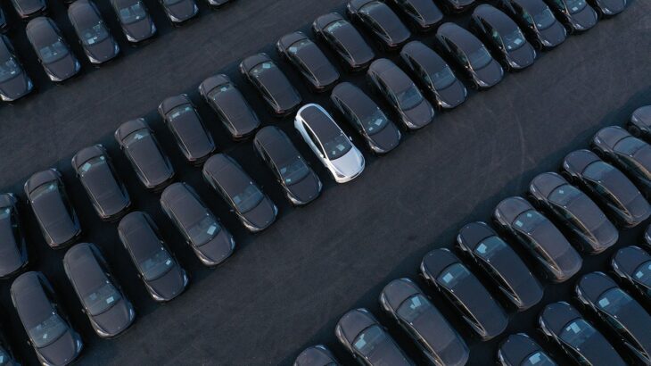 pergjysmohen-shitjet-e-makinave-elektrike-te-tesla-ne-europe