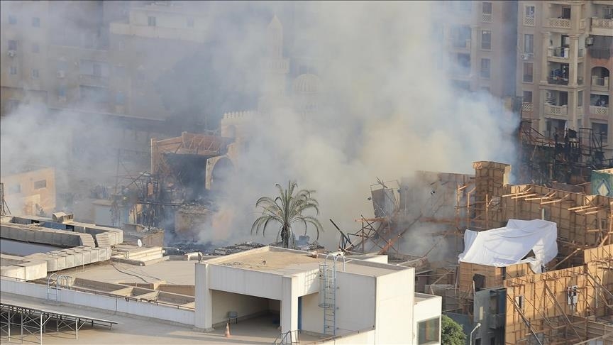 zjarr-ne-nje-ndertese-ne-indonezi,-te-pakten-17-te-vdekur