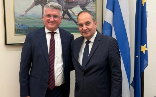 gjekmarkaj-vizite-ne-athine:-emigrantet-shqiptare-dhe-minoriteti-grek,-ura-miqesie-midis-shqiperise-dhe-greqise