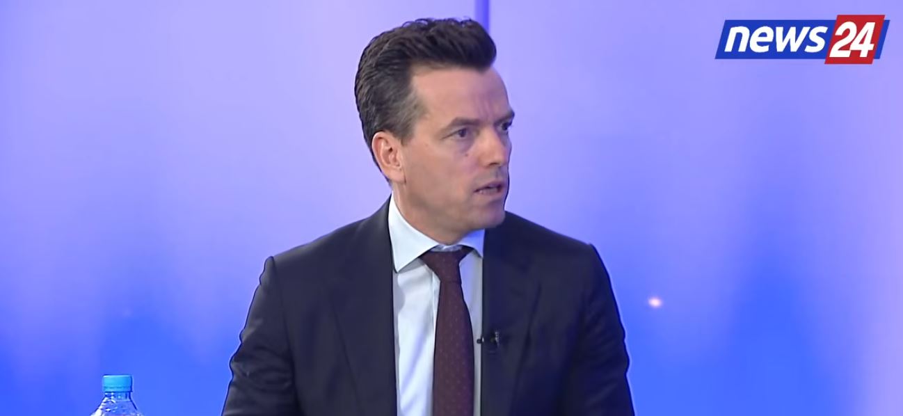 “ftese-per-te-gjitha-partite-opozitare,-te-ulemi-te-diskutojme”/-agron-shehaj:-te-korruptuarit-po-dalin-para-drejtesise,-historike