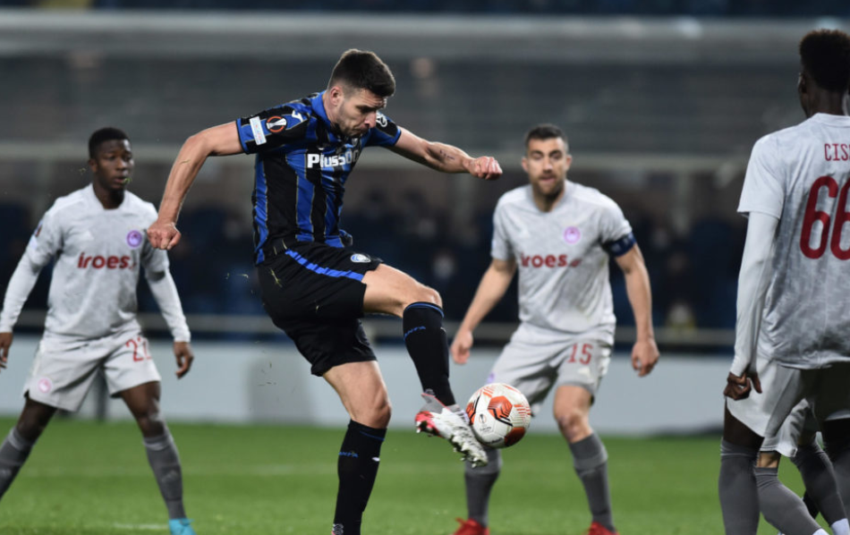 e-ardhmja-e-gjimshitit-dhe-largimi-i-mundshem,-del-ne-horizont-nje-skuader-e-re