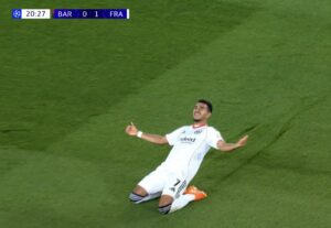 mbrojtja-e-barcelones-ne-gjume,-nje-23-vjecar-hesht-“camp-nou-n”-me-golin-e-tij-(video)