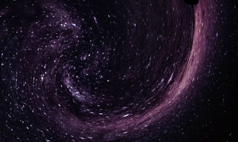 zbulimi-me-i-madh-kozmik-i-vitit,-nje-filament-rrotullues-me-diameter-5.5-milione-vite-drite