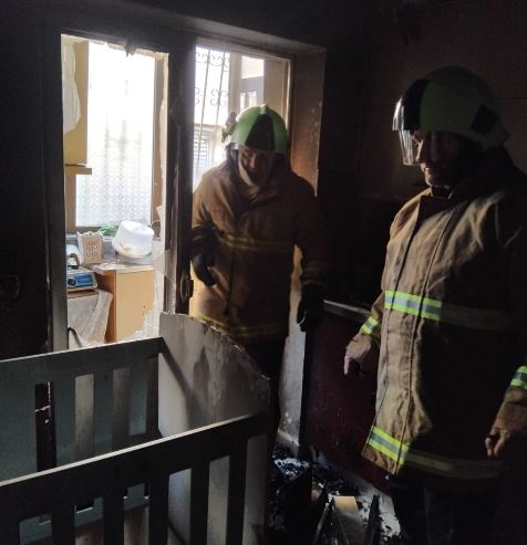 video/-prag-tragjedie-ne-librazhd,-zjarri-nga-rrjedhja-e-gazit-per-pak-sa-nuk-shkakton-viktima