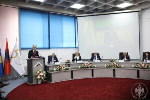 presidenti-begaj-pjese-e-50-vjetorit-te-themelimit-te-akademise-se-shkencave-dhe-arteve-te-kosoves:-institucioni-qe-lindi-ne-kushte-te-veshtira,-por-u-ngrit-lart