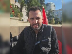 miliona-euro-ne-tunelin-e-llogarase-dhe-mungese-ilacesh/-lapaj:-do-i-mbuloje-me-letra-bakalli-qe-i-firmosin-zarat?-rama-fshihet-pas…