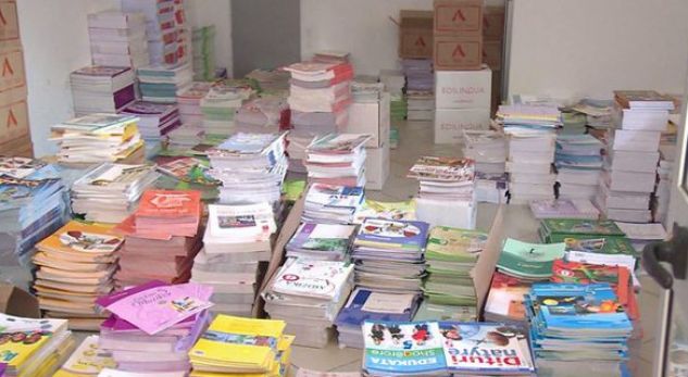 reforme-ne-tekstet-shkollore/-synohet-te-jene-me-te-thjeshta-dhe-te-nxisin-mendimin-kritik