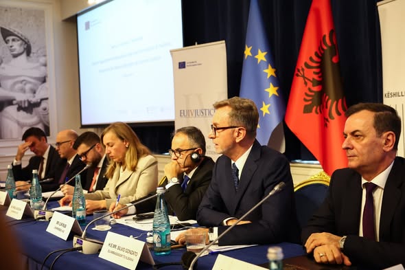 zgjedhja-e-kreut-te-spak-te-enjten,-gonzato-me-gjyqtaret-e-klp-dhe-klgj:-prokurori-i-ri-duhet-te-jete-me-integritet-dhe-i-perkushtuar-ndaj-standardeve-te-be-se