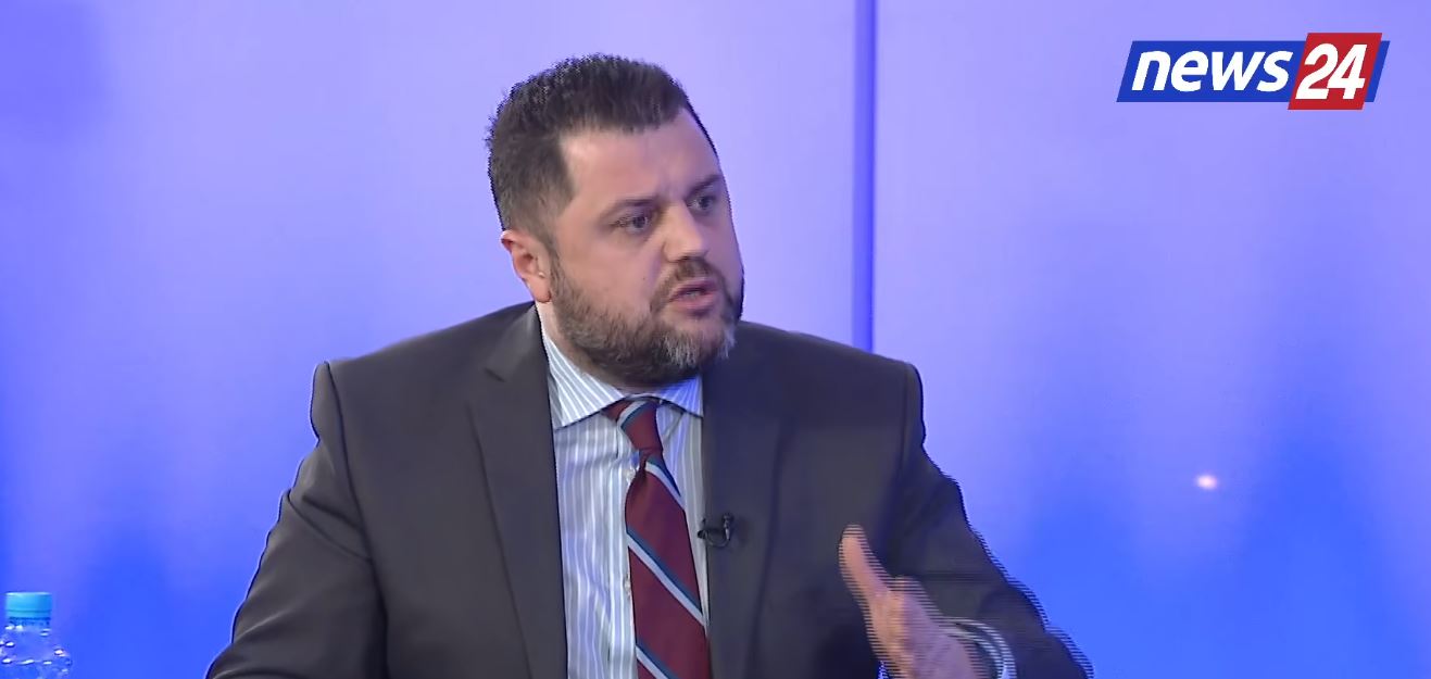 “pezullimi-i-ballukut,-i-drejte”,-juristi-sefa:-mund-te-pengonte-hetimet-dhe-te-ndryshonte-deshmite