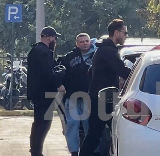 tre-shqiptare-te-arrestuar,-nje-ne-kerkim/-grupi-i-vrasesve-me-pagese-ne-greqi,-pranga-dhe-tre-grekeve