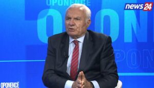 “pasi-gjkko-e-pezulloi-ballukun,-rama-nuk-duhet-ta-mbronte,-por-te-thonte-nuk-eshte-ceshtja-ime”,-mit’hat-havari:-duhet-ta-zevendesonte,-ka-plot-profesore-qe-enden-rrugeve-te-botes