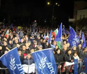 protestat-ne-bullgari,-pse-gjenerata-z-mori-pjese-ne-votime?