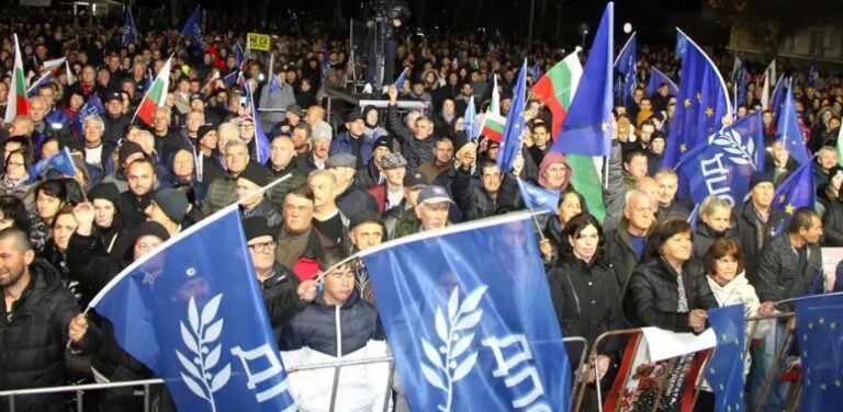 protestat-ne-bullgari-per-rritjen-e-taksave/-analiza:-pse-gjenerata-z-mori-pjese-ne-votime