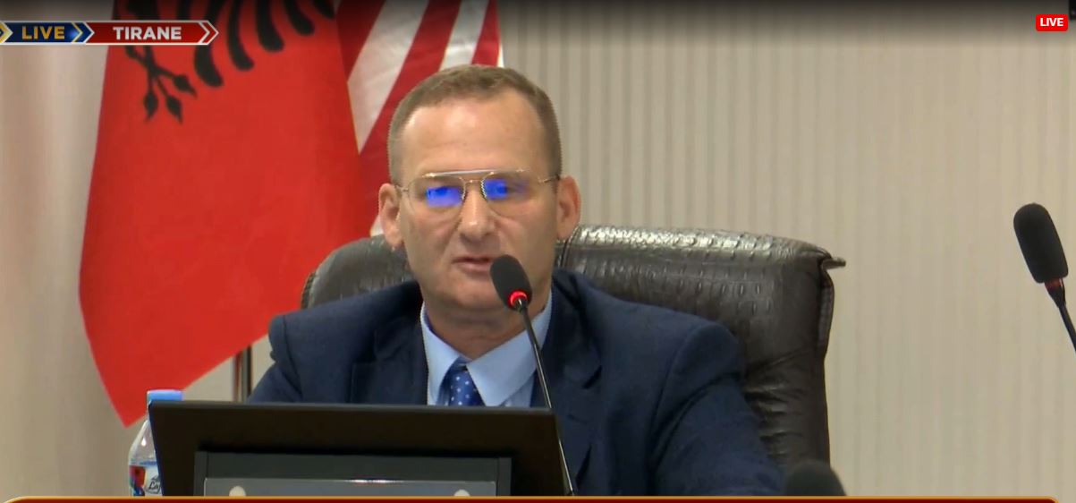 cfare-te-shtyu-per-kandidimin?-kandidati-elvin-gokaj:-besoj-se-mund-te-bej-dicka-te-mire-per-vendin-tim