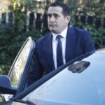 profil/-pason-altin-dumanin-ne-krye-te-spak,-kush-eshte-klodian-braho?-nga-inceneratoret-te-“toyota-auris”-e-“5d”,-dosjet-e-“nxehta”-qe-mbajne-firmen-e-tij.-hetoi-edhe-llallen-e-ahmetajn