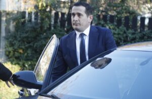 profil/-pason-altin-dumanin-ne-krye-te-spak,-kush-eshte-klodian-braho?-nga-inceneratoret-te-“toyota-auris”-e-“5d”,-dosjet-e-“nxehta”-qe-mbajne-firmen-e-tij.-hetoi-edhe-llallen-e-ahmetajn