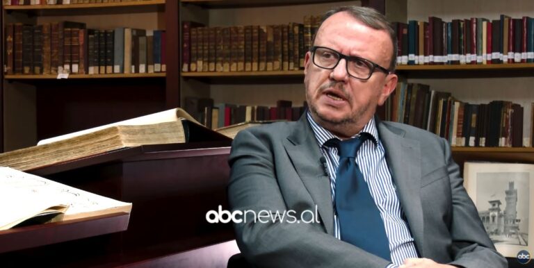 shpirti-i-qytetit-ne-penen-e-stefan-capaliku:-vdekja-e-ores-se-qytetit,-metafore-per-ringjalljen-e-se-shkuares