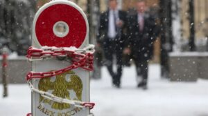 be-ja-aktivizon-klauzolen-e-emergjences-per-te-bllokuar-per-nje-kohe-te-pacaktuar-asetet-ruse