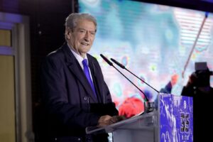 “qeshte-‘lubia’-kur-i-thoja,-do-kesh-fatin-e-lal-vjedhesit”/-berisha:-i-them-rames,-tani-e-ke-radhen-ti.-ne-luftojme-per-shpetimin-e-demokracise