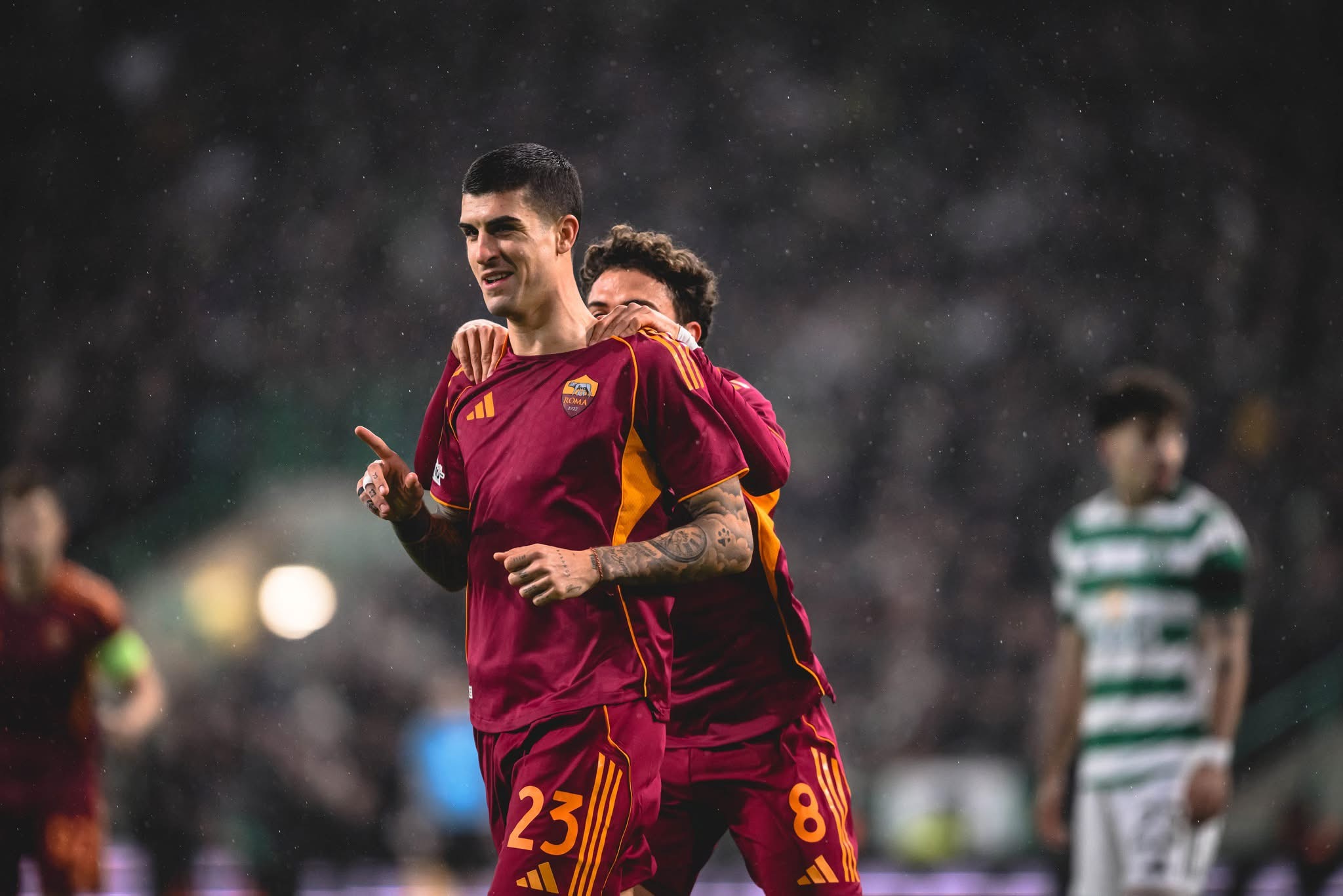 roma-bind-ne-europa-league,-3-gola-ndaj-celtic
